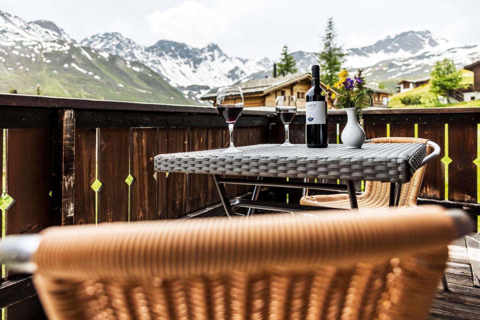 Erzhorn Hotell Arosa Eksteriør bilde