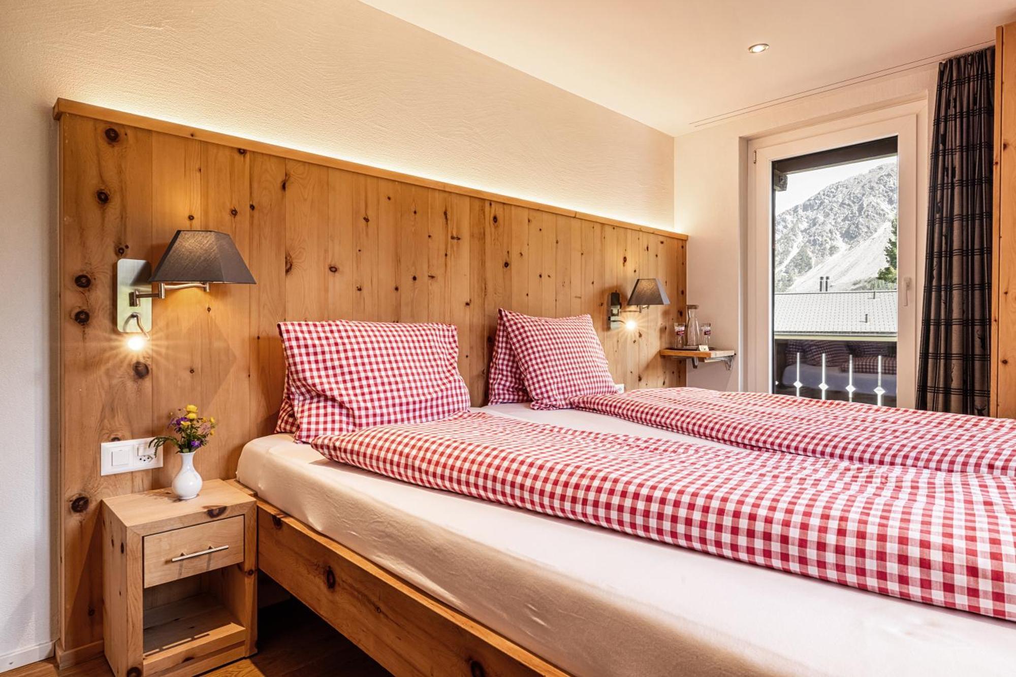 Erzhorn Hotell Arosa Eksteriør bilde