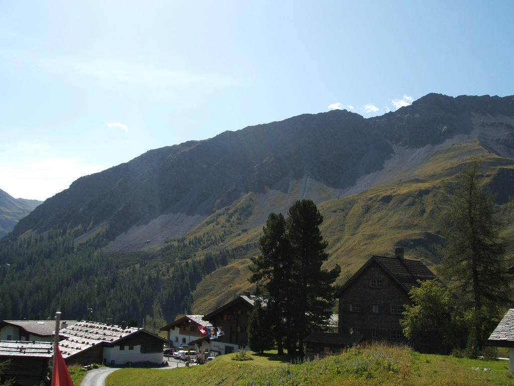 Erzhorn Hotell Arosa Eksteriør bilde